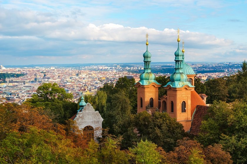 St. Lawrence Church on the Petri­n hill