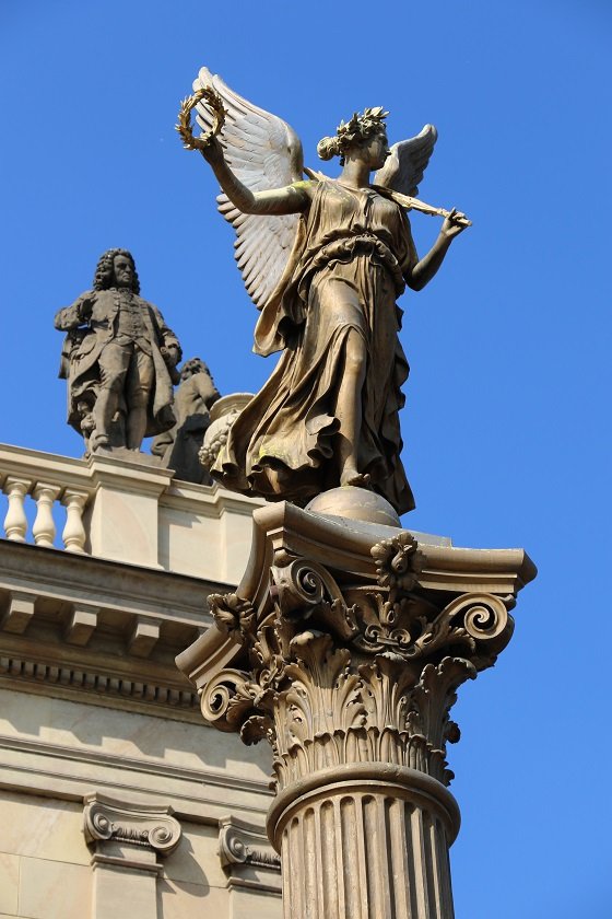 State Opera - detail
