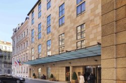 Four Seasons Hotel Prague 5*